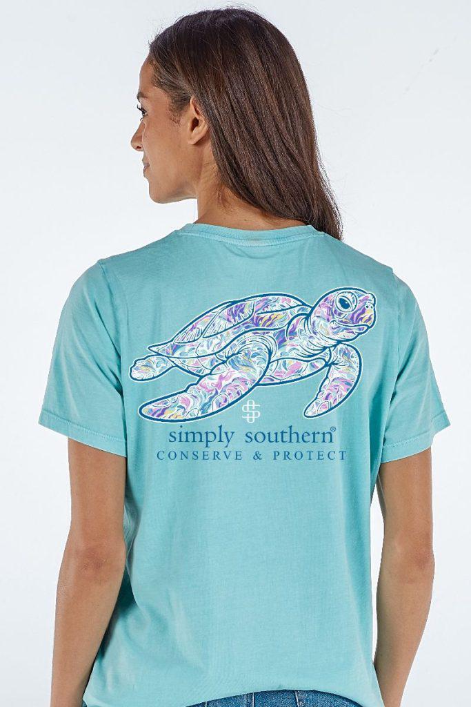 Women's Short Sleeve Tee: Tracker Turtle